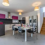 Stefanja Kids Friendly With Sea View Near Fazana Villa *