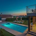 Stefanja Kids Friendly With Sea View Near Fazana