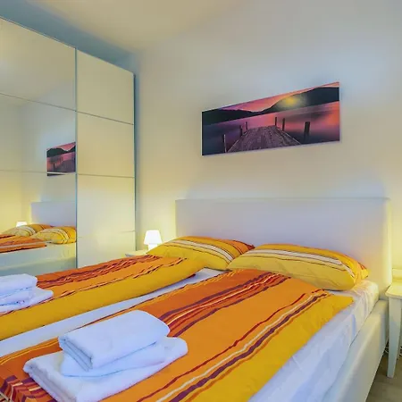 Villa Stefanja Kids Friendly With Sea View Near Fazana